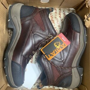 Ariat Womens Terrain Cordovan size 10